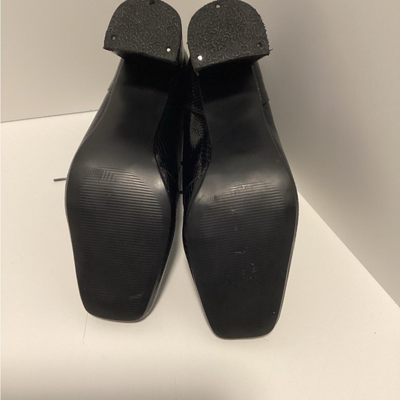 Black ankle boots by Zata Selection with a 2.5" heel-women’s size 8 - Picture 6 of 7